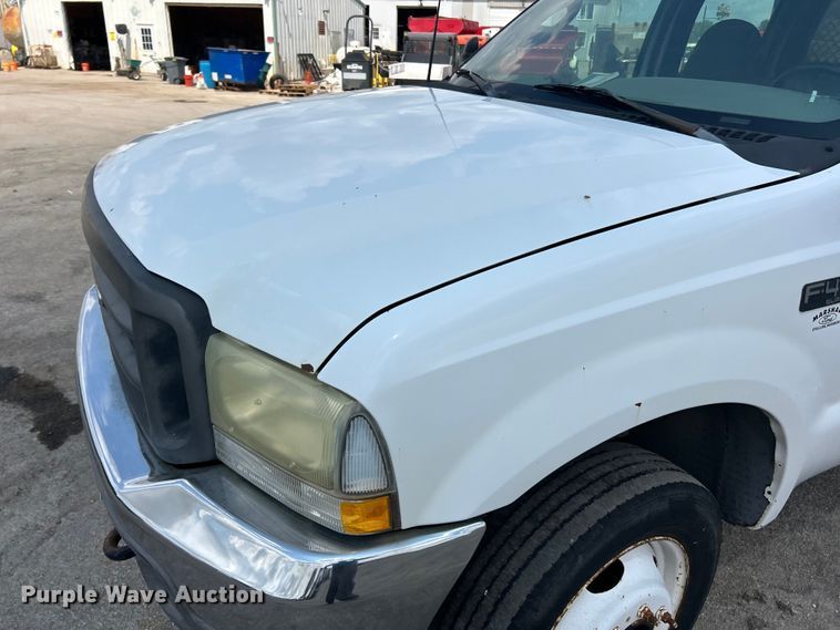 image for item FT6095 2003 Ford F450 Super Duty XL Crew Cab dump flatbed truck
