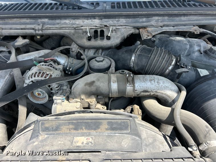 image for item FT6095 2003 Ford F450 Super Duty XL Crew Cab dump flatbed truck