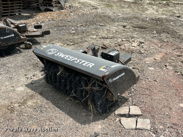 Sweepster M24P4A sweeper