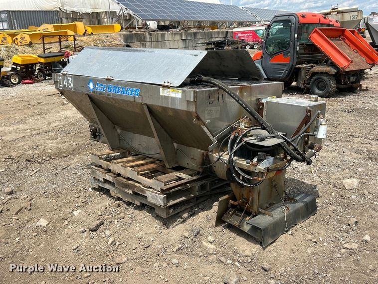 image for item FT6101 Western Ice Breaker salt spreader