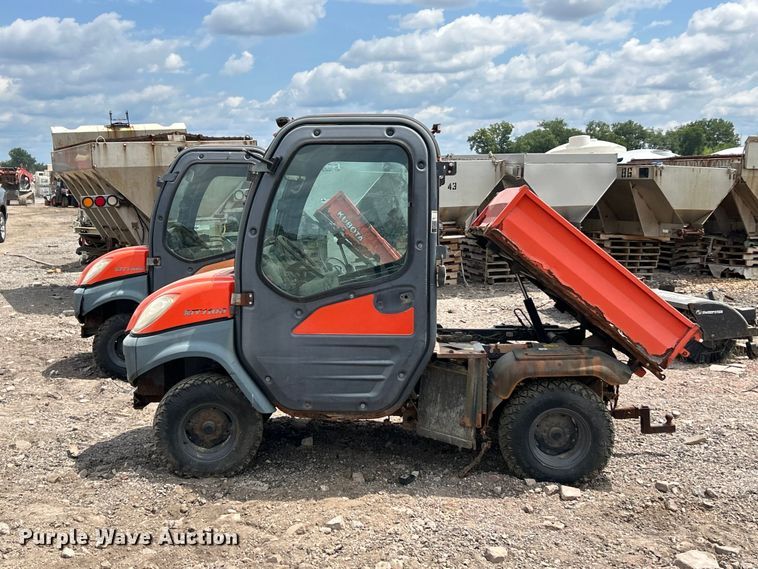 image for item FT6102 2001 Kubota RTV1100 utility vehicle