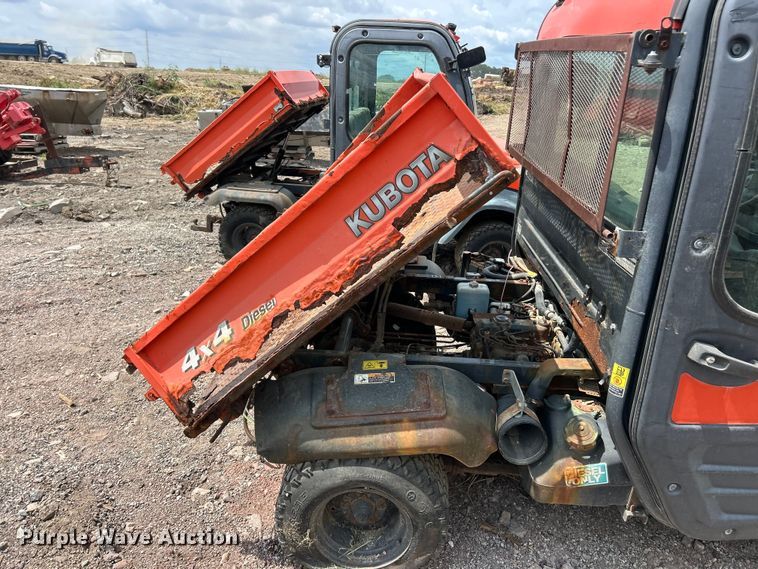 image for item FT6102 2001 Kubota RTV1100 utility vehicle