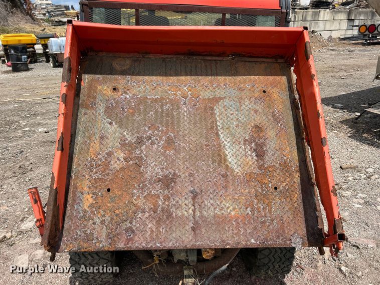 image for item FT6102 2001 Kubota RTV1100 utility vehicle
