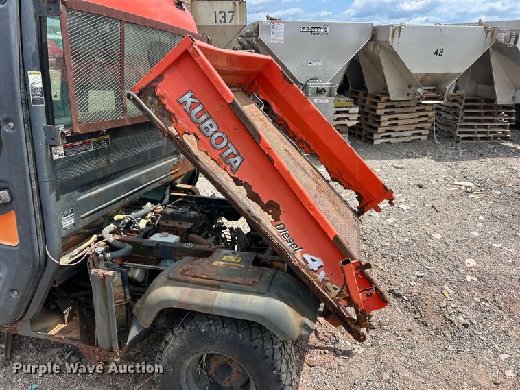 image for item FT6102 2001 Kubota RTV1100 utility vehicle