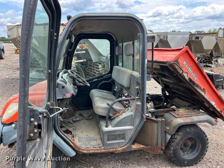 image for item FT6102 2001 Kubota RTV1100 utility vehicle