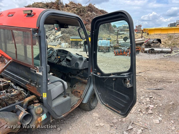 image for item FT6102 2001 Kubota RTV1100 utility vehicle