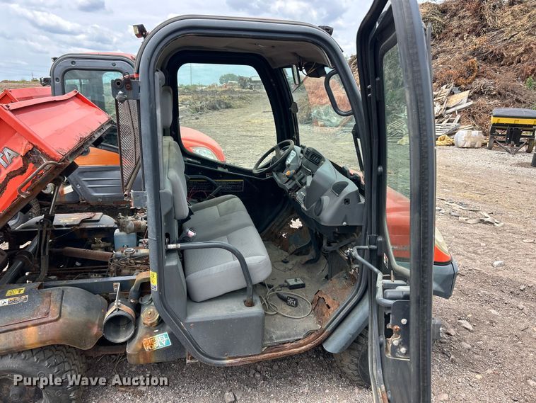 image for item FT6102 2001 Kubota RTV1100 utility vehicle