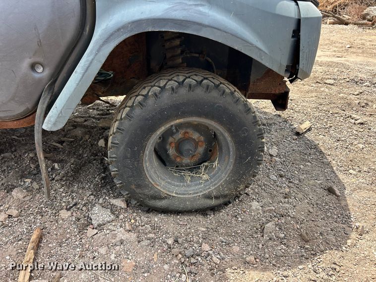 image for item FT6102 2001 Kubota RTV1100 utility vehicle