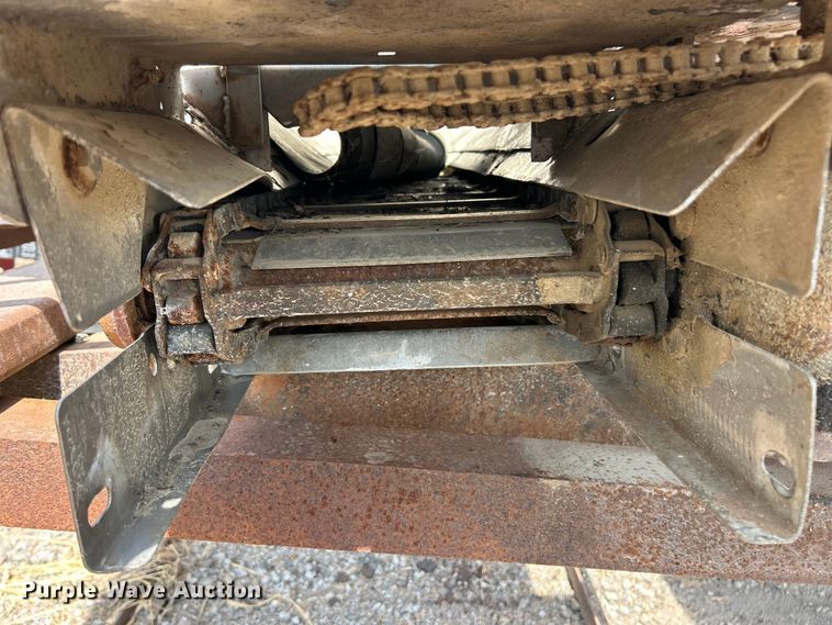 image for item FT6105 (4) salt spreaders
