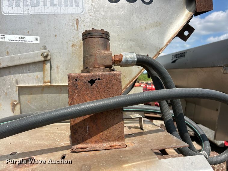 image for item FT6105 (4) salt spreaders