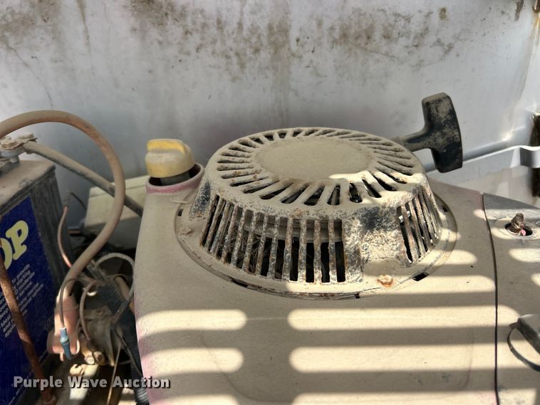 image for item FT6105 (4) salt spreaders