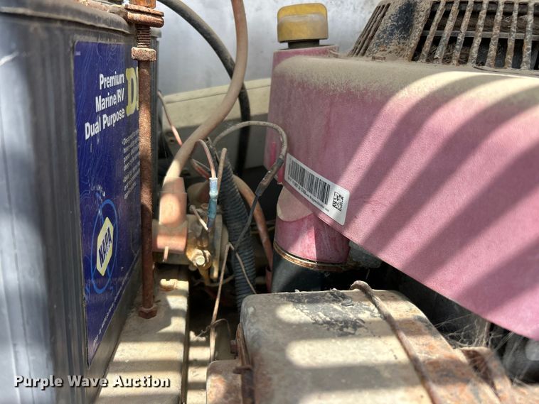 image for item FT6105 (4) salt spreaders