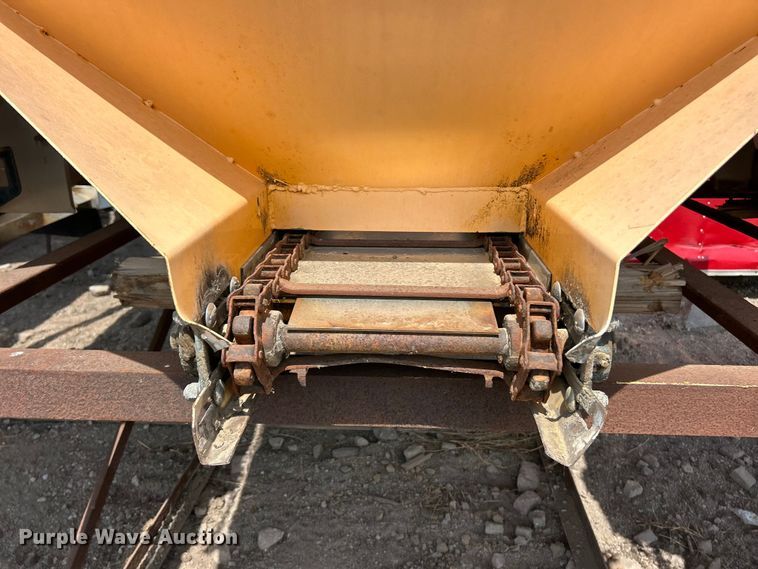 image for item FT6105 (4) salt spreaders