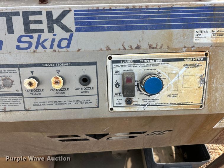 image for item FT6108 Hydro Tek SC35005VH pressure washer