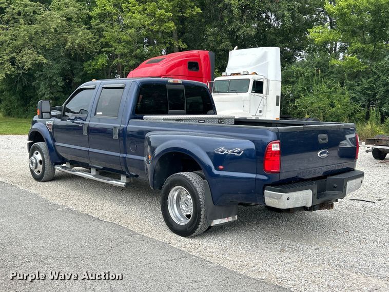image for item FT6109 2008 Ford F350 Super Duty Lariat Crew Cab pickup truck