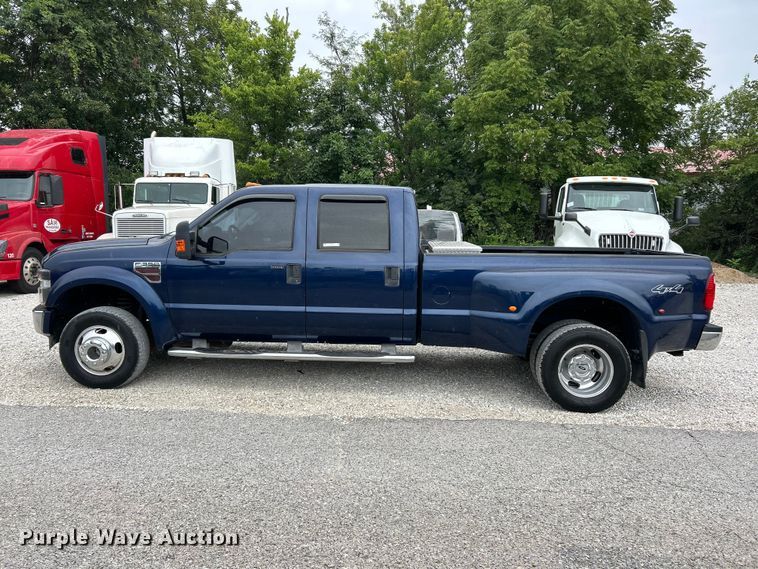 image for item FT6109 2008 Ford F350 Super Duty Lariat Crew Cab pickup truck