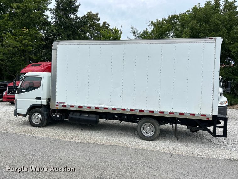 image for item FT6110 2015 Mitsubishi Fuso FE130 box truck