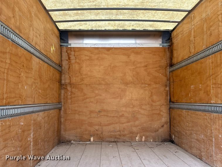 image for item FT6110 2015 Mitsubishi Fuso FE130 box truck