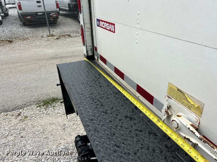 image for item FT6110 2015 Mitsubishi Fuso FE130 box truck
