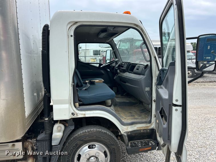 image for item FT6110 2015 Mitsubishi Fuso FE130 box truck