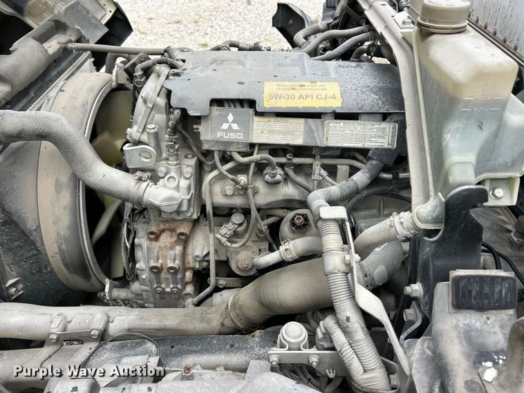 image for item FT6110 2015 Mitsubishi Fuso FE130 box truck