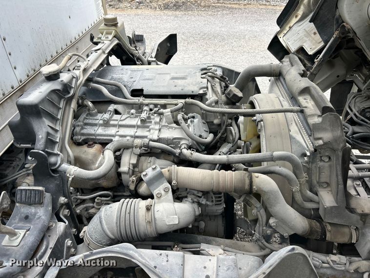 image for item FT6110 2015 Mitsubishi Fuso FE130 box truck
