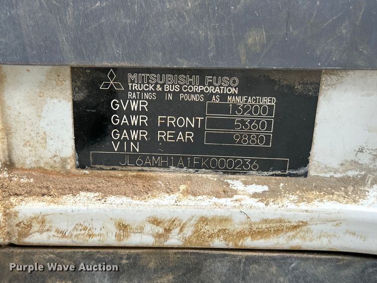 image for item FT6110 2015 Mitsubishi Fuso FE130 box truck