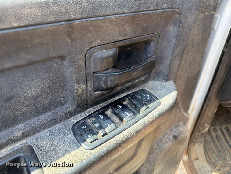 image for item FT6114 2012 Dodge Ram 3500 Crew Cab utility bed pickup truck
