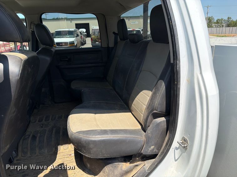 image for item FT6114 2012 Dodge Ram 3500 Crew Cab utility bed pickup truck