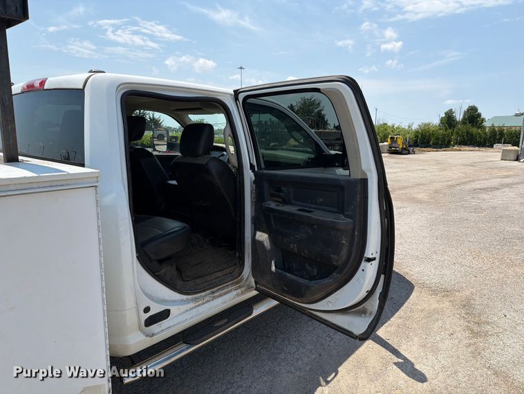 image for item FT6114 2012 Dodge Ram 3500 Crew Cab utility bed pickup truck