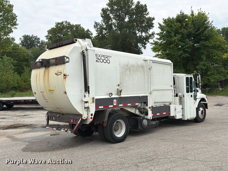image for item FT6119 2009 International 7400 SBA refuse truck