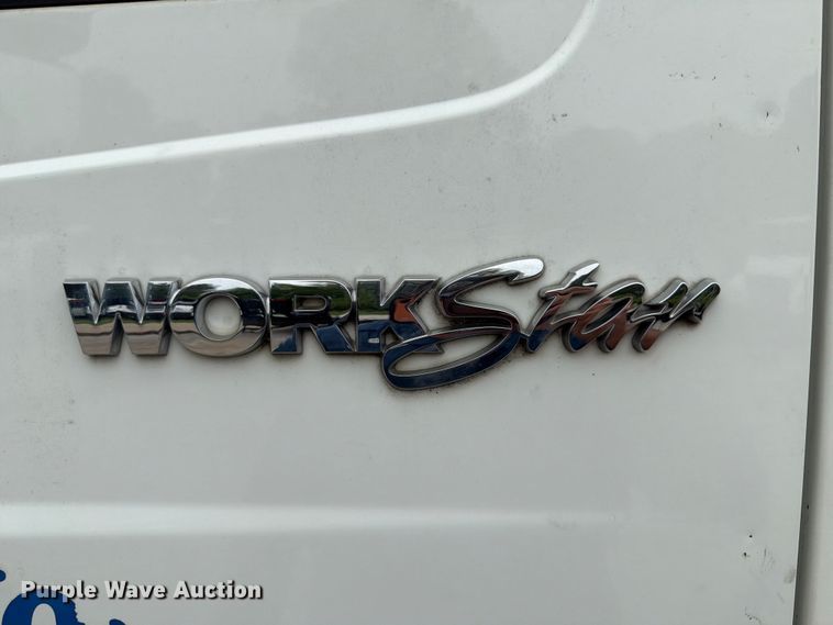 image for item FT6119 2009 International 7400 SBA refuse truck