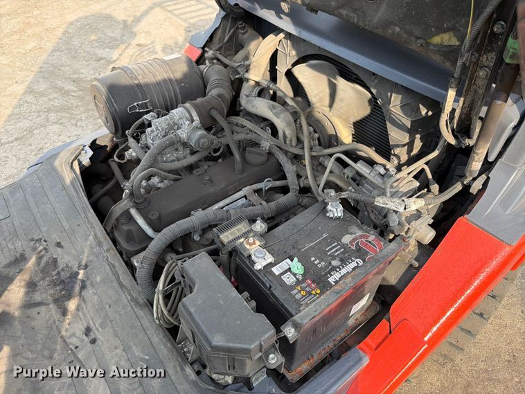 image for item FT6133 Toyota 8FGU30 forklift
