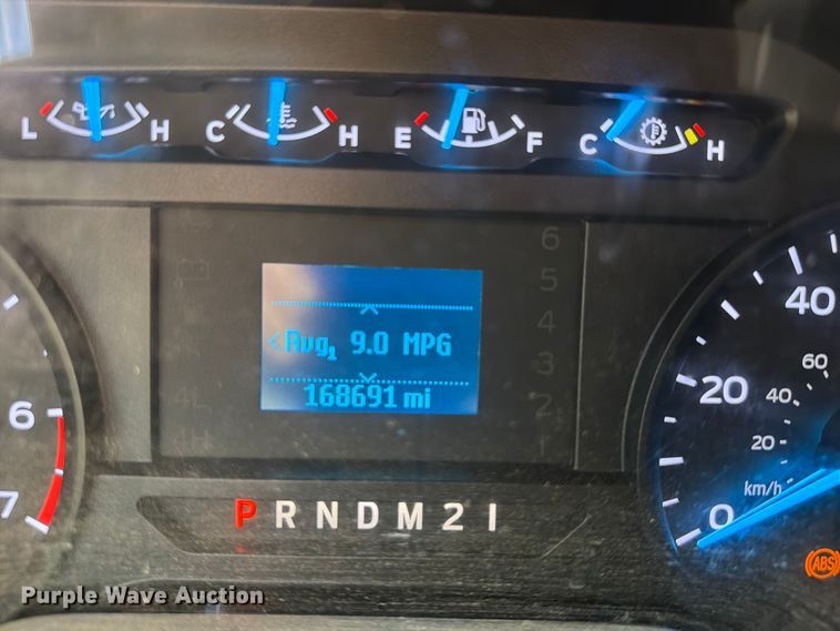 image for item FU1001 2017 Ford F250 Super Duty Crew Cab pickup truck