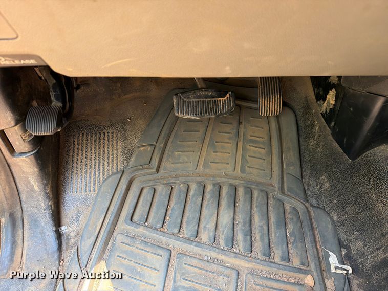 image for item FU1001 2017 Ford F250 Super Duty Crew Cab pickup truck