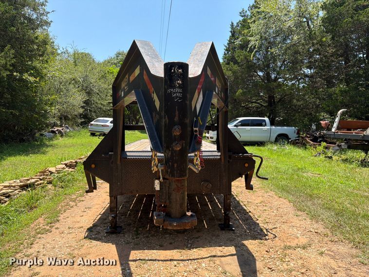 image for item FU1002 2013 Maxey equipment trailer