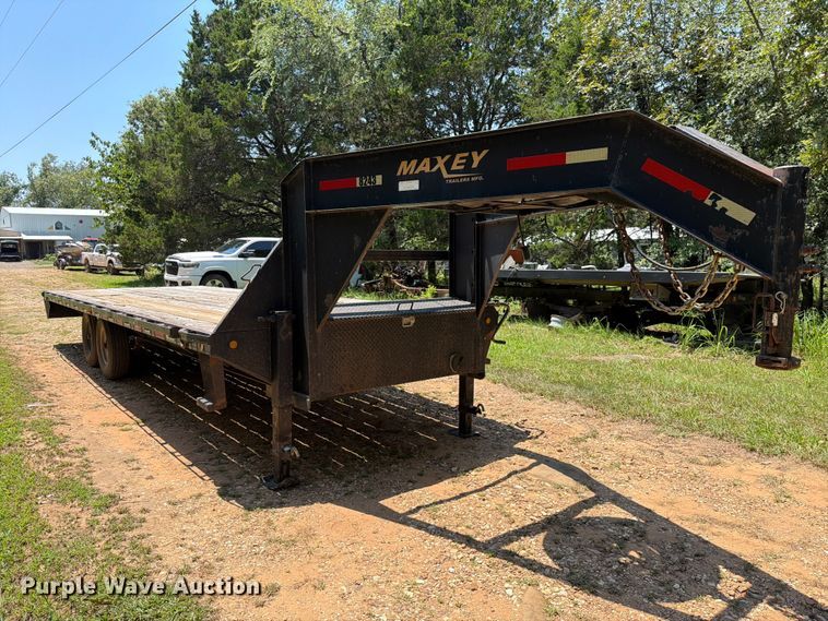 image for item FU1002 2013 Maxey equipment trailer