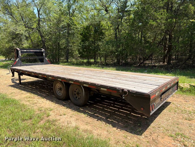 image for item FU1002 2013 Maxey equipment trailer
