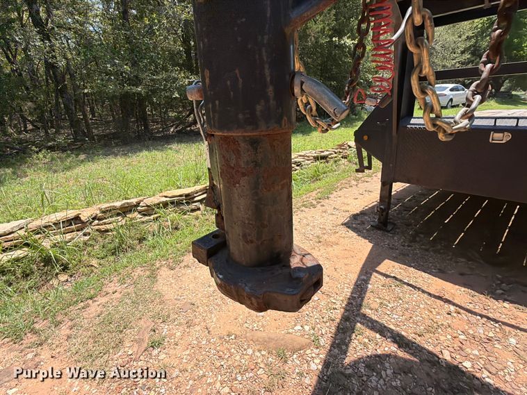 image for item FU1002 2013 Maxey equipment trailer