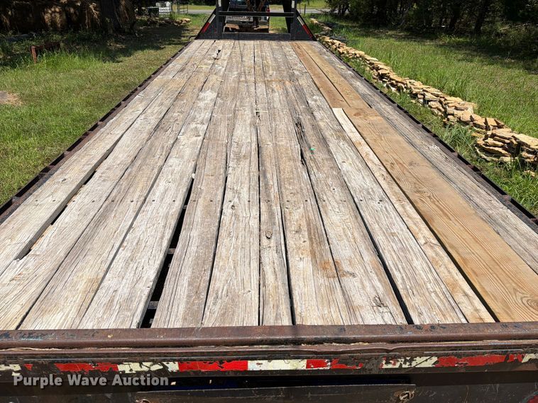 image for item FU1002 2013 Maxey equipment trailer