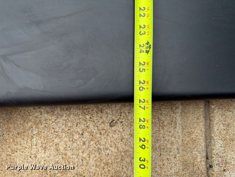 image for item FU4511 2010 Yale MPE060LFN24T2748 pallet jack