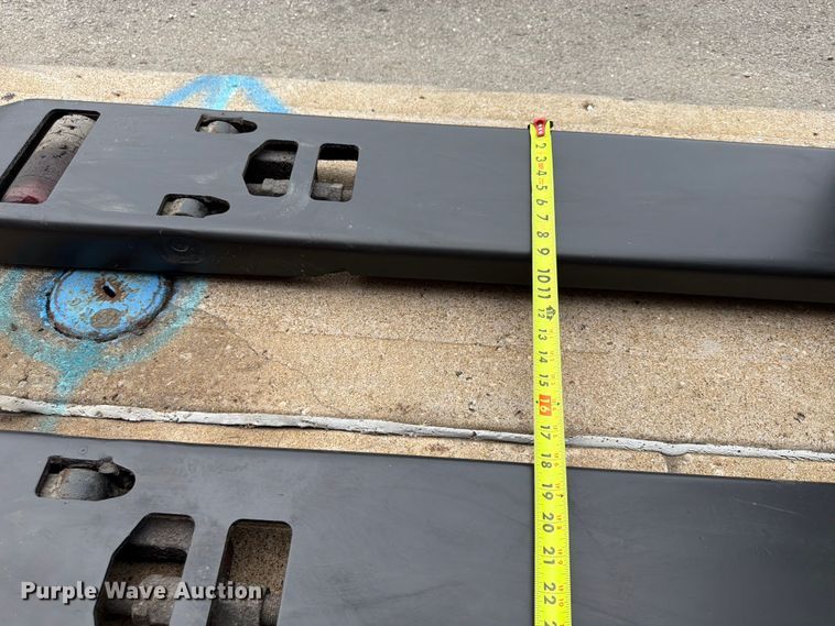 image for item FU4511 2010 Yale MPE060LFN24T2748 pallet jack