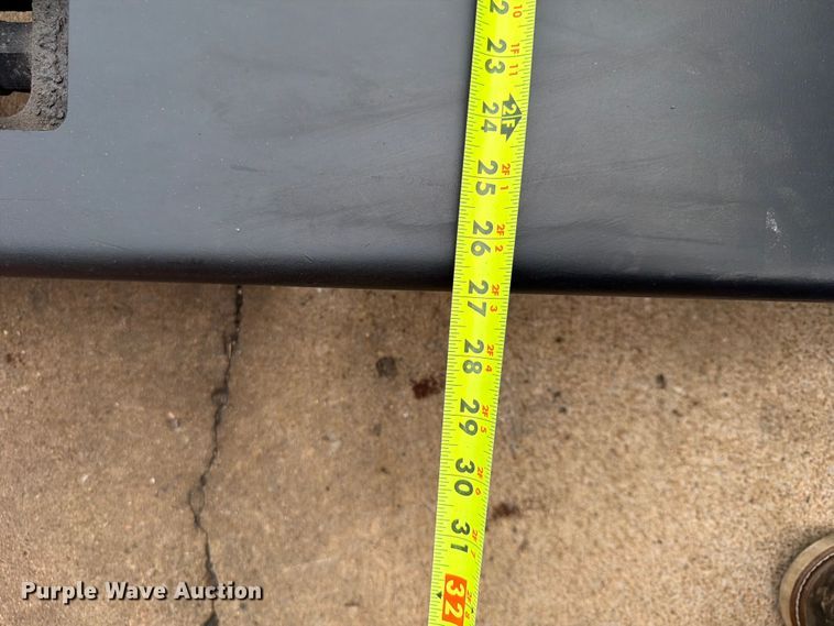 image for item FU4512 2011 Yale MPE060LFN24T2748 pallet jack