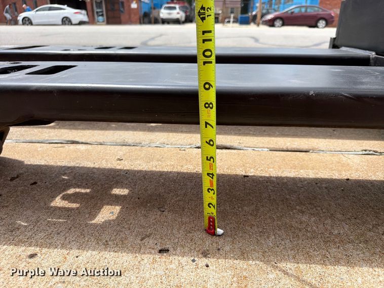 image for item FU4514 2011 Yale MPE060LFN24T2748 pallet jack