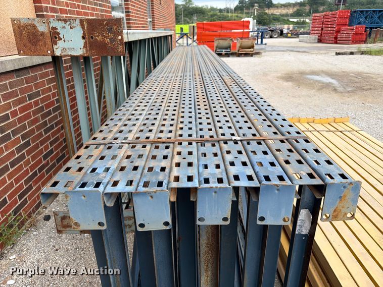 image for item MQ9060 T-bolt pallet racking