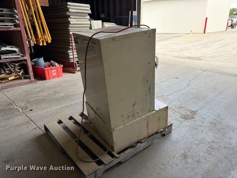 image for item MQ9063 Harbil 5000000 Paint Mixer
