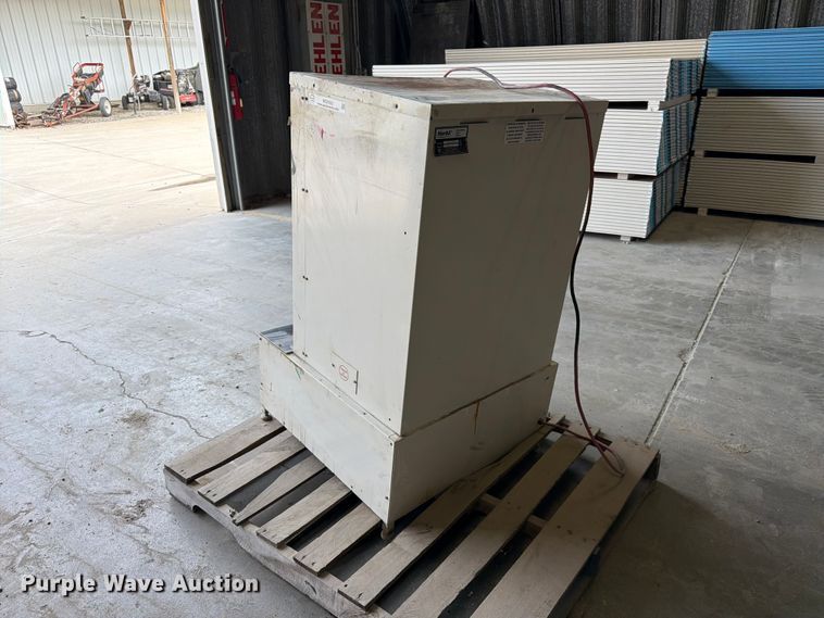 image for item MQ9063 Harbil 5000000 Paint Mixer