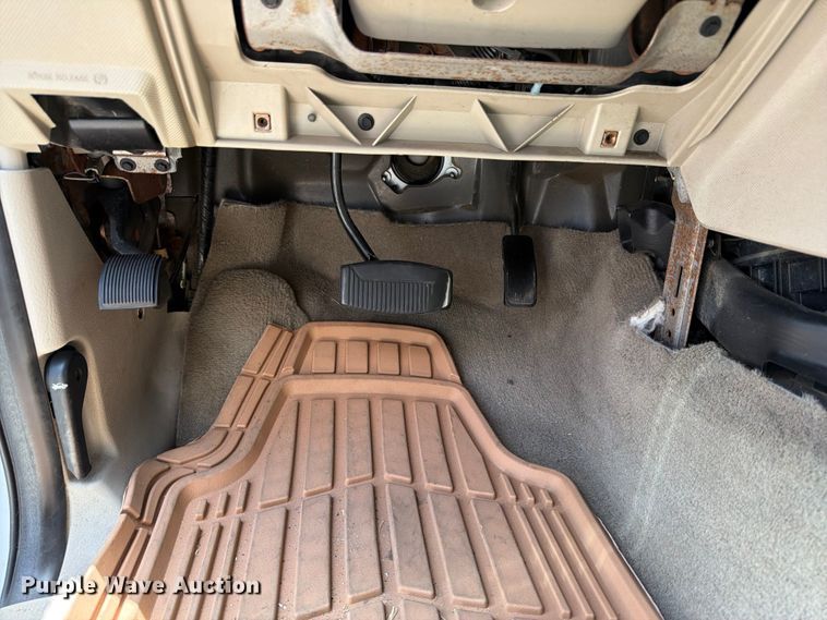 image for item MZ9732 2006 Ford Explorer SUV
