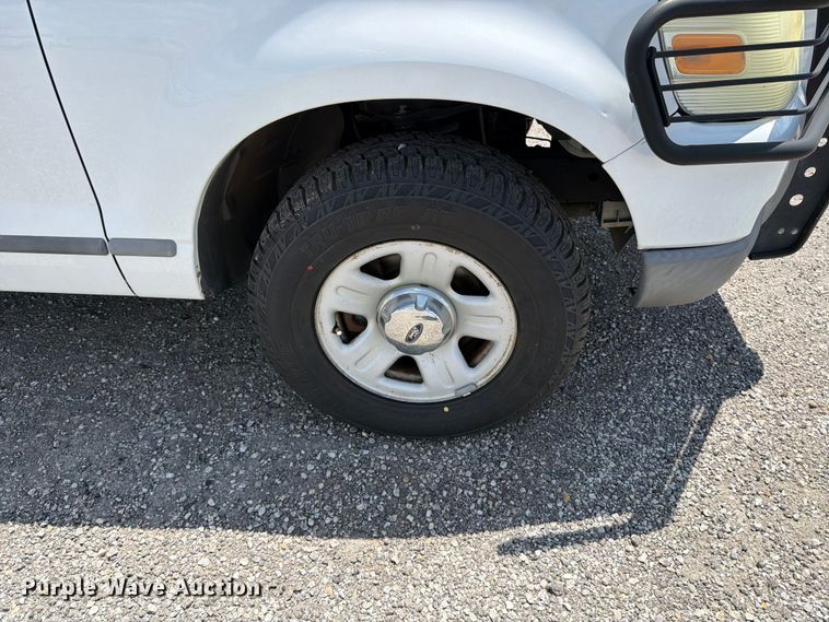 image for item MZ9732 2006 Ford Explorer SUV