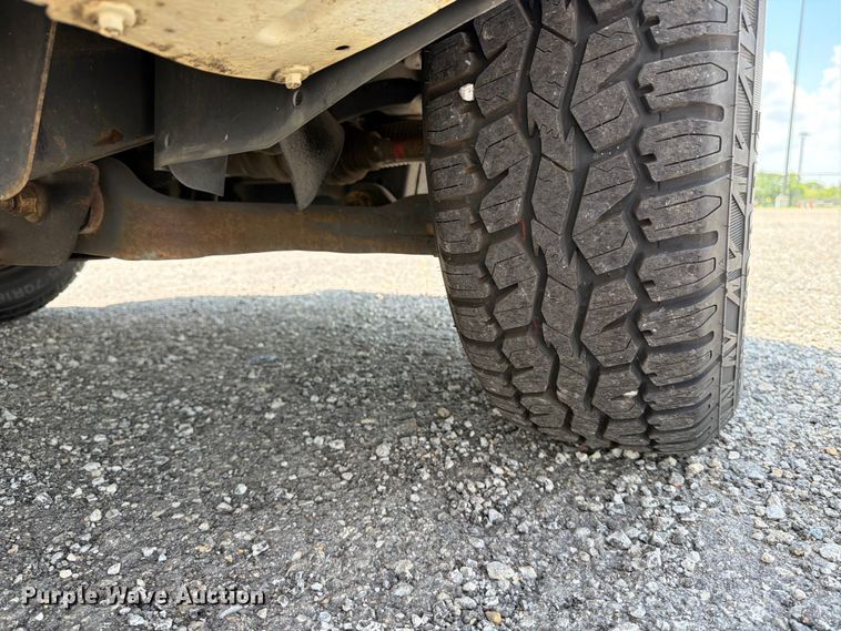 image for item MZ9732 2006 Ford Explorer SUV
